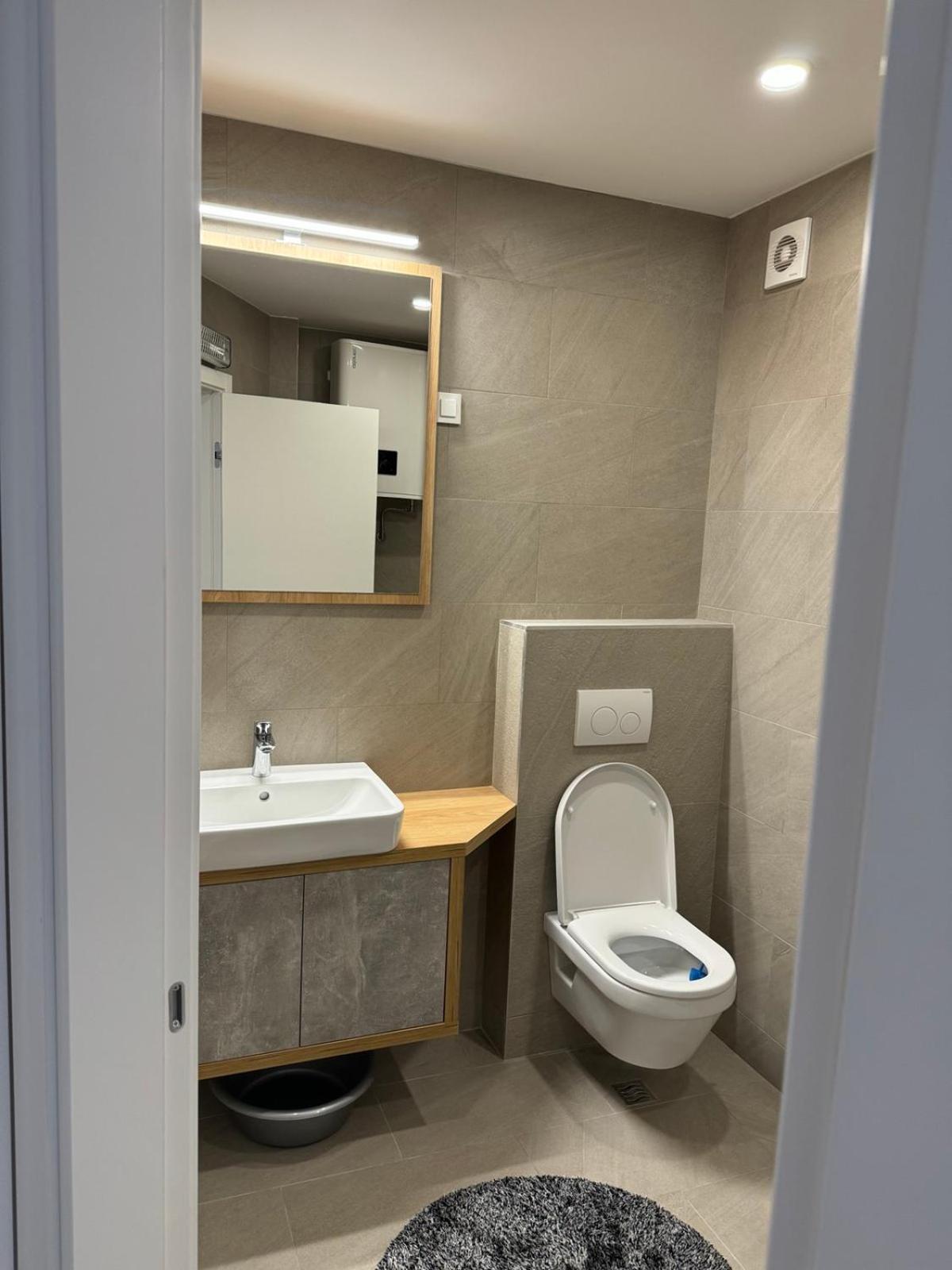 Apartman Anna Atina Budva Bagian luar foto
